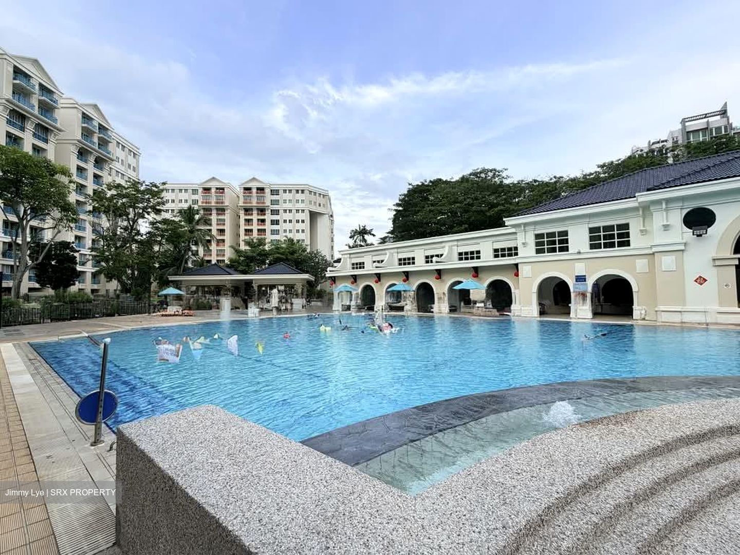 Melville Park (D18), Condominium #566845691